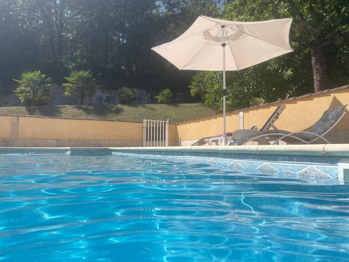 Petites Maisons Avec Piscine サルラ・ラ・カネダ エクステリア 写真